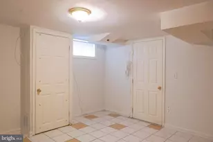 2420 Hannon St, Hyattsville, MD 20783 - Photo 36