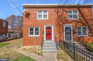 1017 Booker Dr, Capitol Heights, MD 20743 - Photo 1