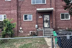 5203 Deal Dr, Oxon Hill, MD 20745 - Photo 1