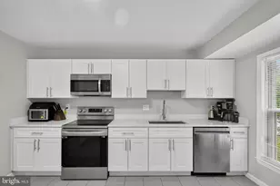 7809 Gambier Dr, Upper Marlboro, MD 20772 - Photo 6