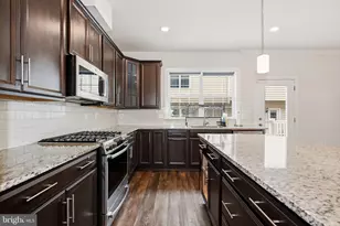 4757 Cherokee St, College Park, MD 20740 - Photo 16