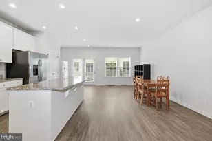 8206 Greenbelt Station Pkwy, Greenbelt, MD 20770 - Photo 16