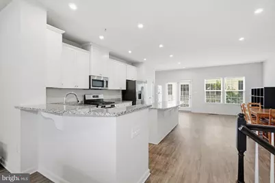 8206 Greenbelt Station Parkway, Greenbelt, MD 20770 - Photo 10
