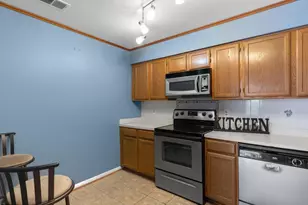 8792 Grasmere Ct, Fort Washington, MD 20744 - Photo 16