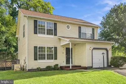 2004 Chita Court, Temple Hills, MD 20748 - Photo 2