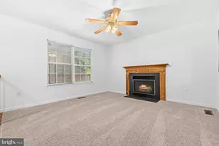 2004 Chita Ct, Temple Hills, MD 20748 - Photo 10
