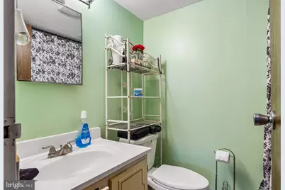 6912 Hanover Parkway #301, Greenbelt, MD 20770 - Photo 12