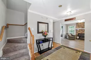 1617 Shady Glen Dr, District Heights, MD 20747 - Photo 4
