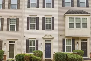 10521 Rawlins Ln, Upper Marlboro, MD 20772 - Photo 1