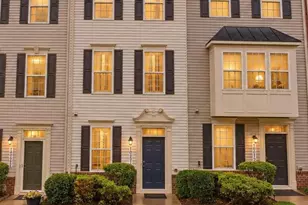 10521 Rawlins Ln, Upper Marlboro, MD 20772 - Photo 2
