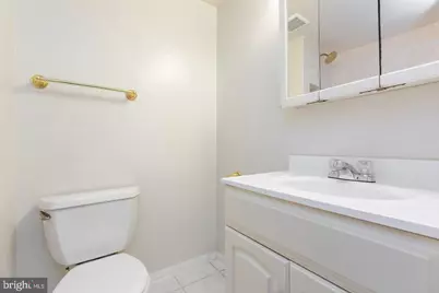 9808 47th Place #202, College Park, MD 20740 - Photo 12