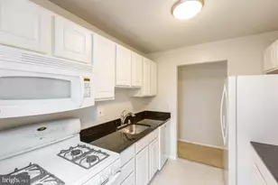 9808 47th Pl, College Park, MD 20740 - Photo 10