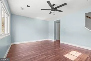 2217 Columbia Pl, Landover, MD 20785 - Photo 2