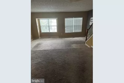 9901 Cranapple Court, Springdale, MD 20774 - Photo 8