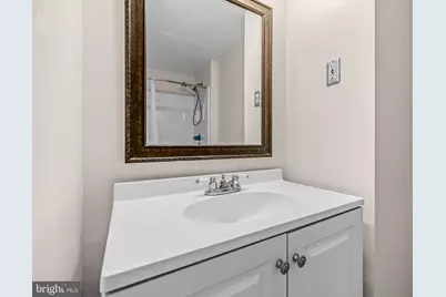 10105 Summershade Lane, Springdale, MD 20774 - Photo 36