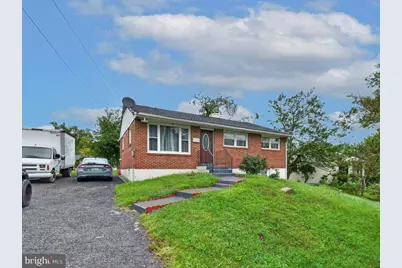 111 Pepper Mill Drive, Capitol Heights, MD 20743 - Photo 2