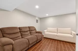 111 Pepper Mill Dr, Capitol Heights, MD 20743 - Photo 48