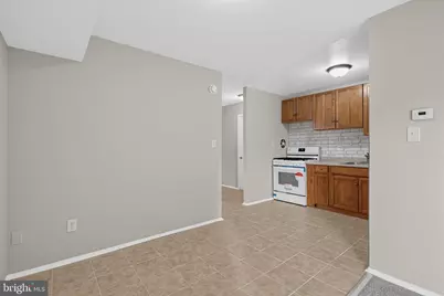 7611 Fontainebleau Drive #2223, Hyattsville, MD 20784 - Photo 6