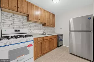 7611 Fontainebleau Dr, Hyattsville, MD 20784 - Photo 8