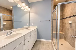 835 Regents Square, Oxon Hill, MD 20745 - Photo 16