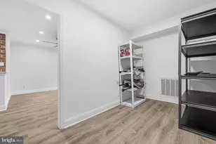 6008 Westchester Park Dr, College Park, MD 20740 - Photo 14