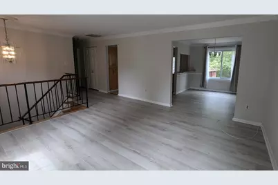 8903 Blackbriar Court, Fort Washington, MD 20744 - Photo 4