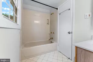 12913 Victoria Heights Dr, Bowie, MD 20715 - Photo 26