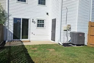 3256 Prince Ranier Pl, District Heights, MD 20747 - Photo 36