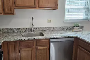 3256 Prince Ranier Pl, District Heights, MD 20747 - Photo 10