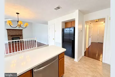 7707 Willow Hill Drive, Landover, MD 20785 - Photo 6