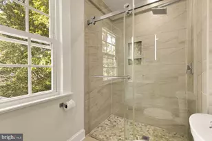 4323 Woodberry St, University Park, MD 20782 - Photo 40