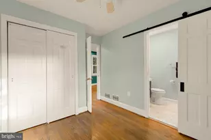 4323 Woodberry St, University Park, MD 20782 - Photo 32