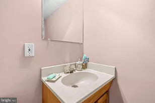 8106 Cedargate Pl, Glenn Dale, MD 20769 - Photo 34