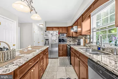 8106 Cedargate Place, Glenn Dale, MD 20769 - Photo 16