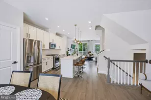 3529 Stella Blue Dr, Hyattsville, MD 20782 - Photo 8