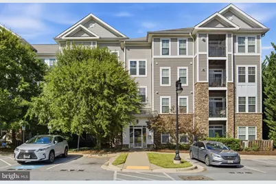 1321 Karen Boulevard #406, Capitol Heights, MD 20743 - Photo 2