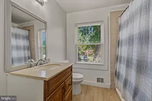 4107 Canterbury Way, Temple Hills, MD 20748 - Photo 32