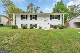 227 Lastner Ln, Greenbelt, MD 20770 - Photo 1