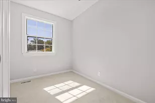 816 Central Hills Ln, Landover, MD 20785 - Photo 40