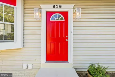 816 Central Hills Lane, Landover, MD 20785 - Photo 6