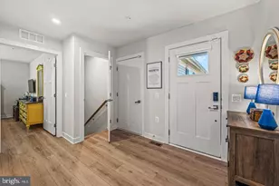8406 Meadow Rock Ct, Brandywine, MD 20613 - Photo 2