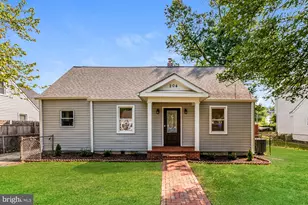 204 N Huron Dr, Oxon Hill, MD 20745 - Photo 1