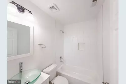 204 N Huron Drive, Oxon Hill, MD 20745 - Photo 12