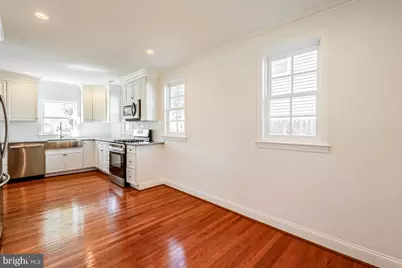 204 N Huron Drive, Oxon Hill, MD 20745 - Photo 6