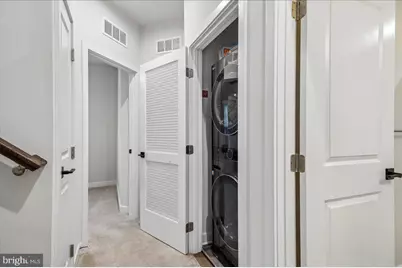 6110 Northwest Drive, Hyattsville, MD 20782 - Photo 12