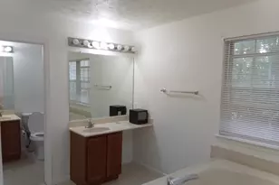 4805 Ashford Pl, Upper Marlboro, MD 20772 - Photo 14
