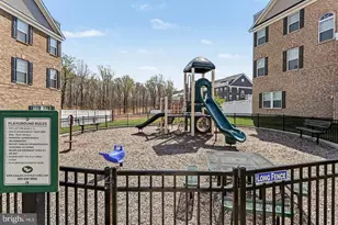 10878 Foxtrot Cir, Upper Marlboro, MD 20772 - Photo 40