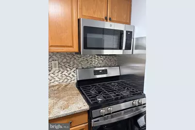 2801 Iverson Street #123, Temple Hills, MD 20748 - Photo 4