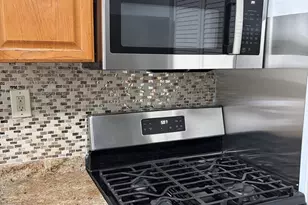 2801 Iverson St, Temple Hills, MD 20748 - Photo 4