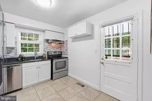 7200 Wells Pkwy, Hyattsville, MD 20782 - Photo 14